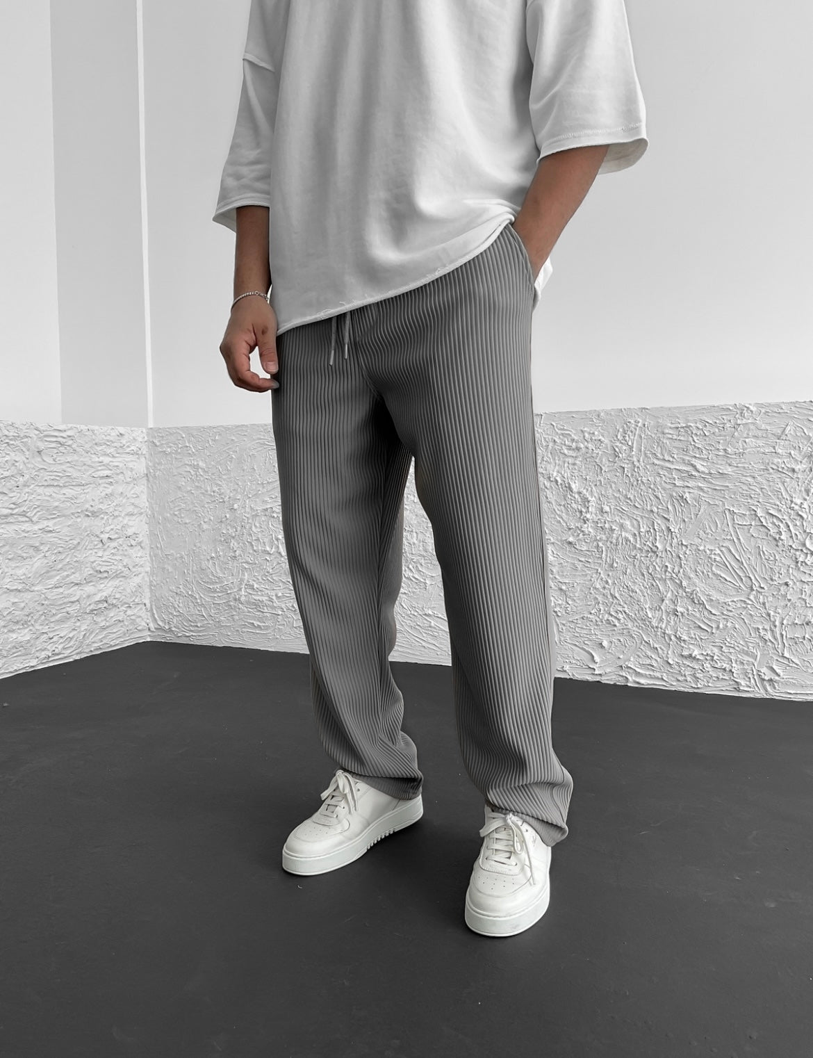 Banks™ - Modern Ribbed Trousers