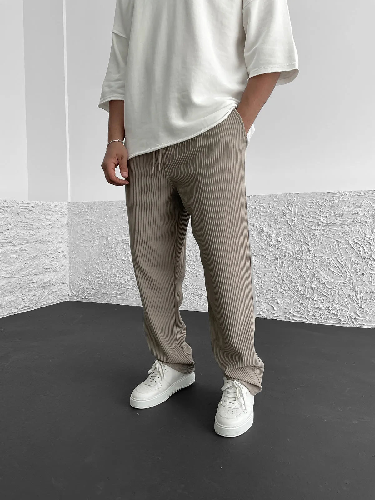 Banks™ - Modern Ribbed Trousers