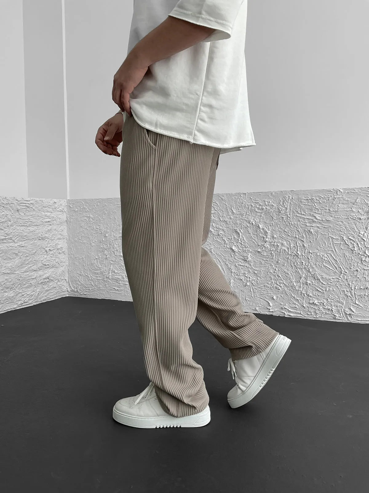 Banks™ - Modern Ribbed Trousers