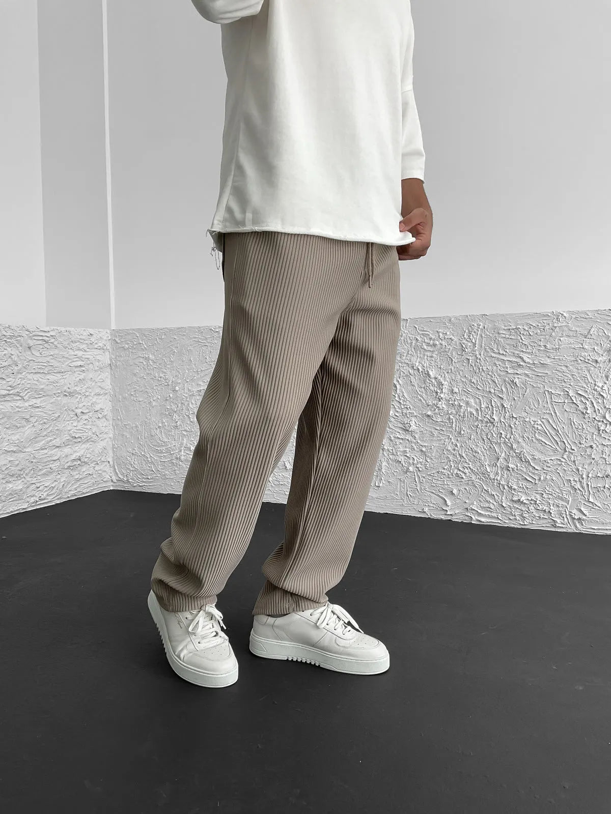 Banks™ - Modern Ribbed Trousers